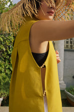 Load image into Gallery viewer, Pearly slitted-rib linen shirt dress in Mustard