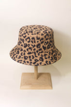 Load image into Gallery viewer, Leopard bucket hat