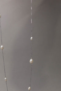 Pearl by the Yard pearl necklace
