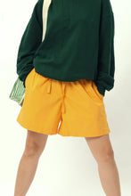 Load image into Gallery viewer, Poplin shorts yellow