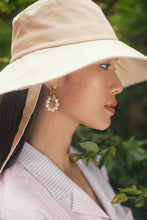 Load image into Gallery viewer, Paloma pearl and jade mismatched large round hoop earrings