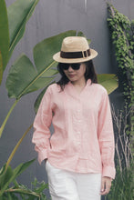 Load image into Gallery viewer, Mila pleated linen shirt