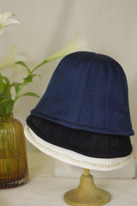 Vaud silk bucket hat

