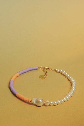 Minerva colorful pearl necklace
