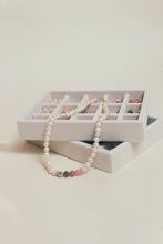 Load image into Gallery viewer, Pearly personalized necklace