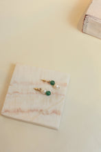 Charger l&#39;image dans la visionneuse de galerie, Philo pearl and jade drop earrings