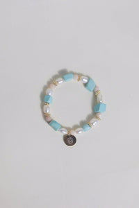 Turquoise pearl bracelet

