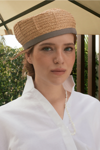 Oyster raffia beret
